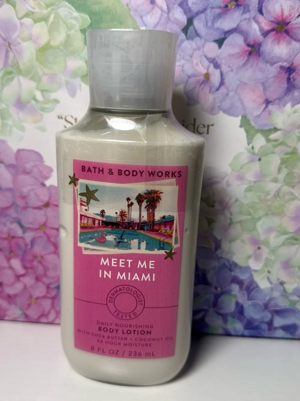 Bath & Body Works Meet Me In Miami Body Lotion - Pink & White